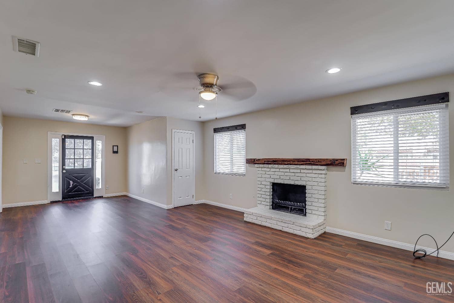 10429 Enger Street — photo 6