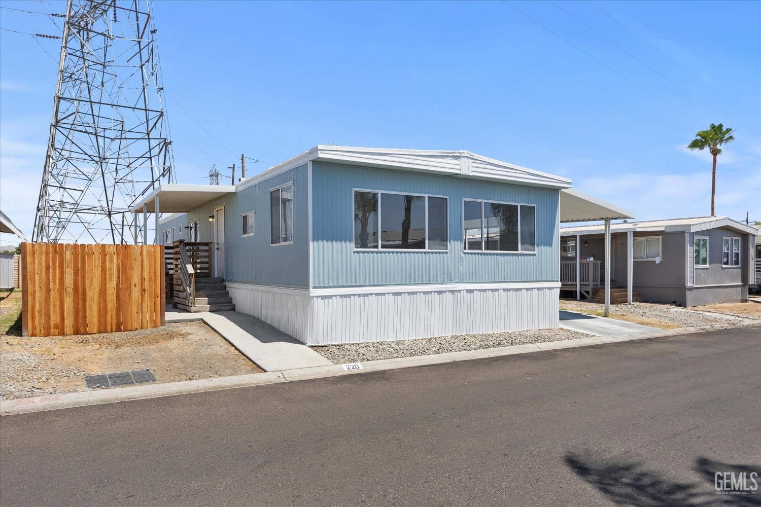 6601 Eucalyptus Drive — photo 2