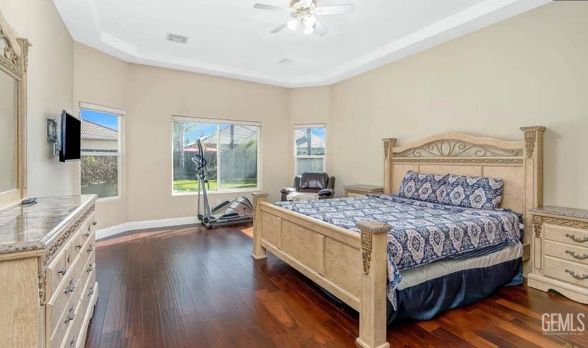 9813 Fitzgerald Drive — photo 6
