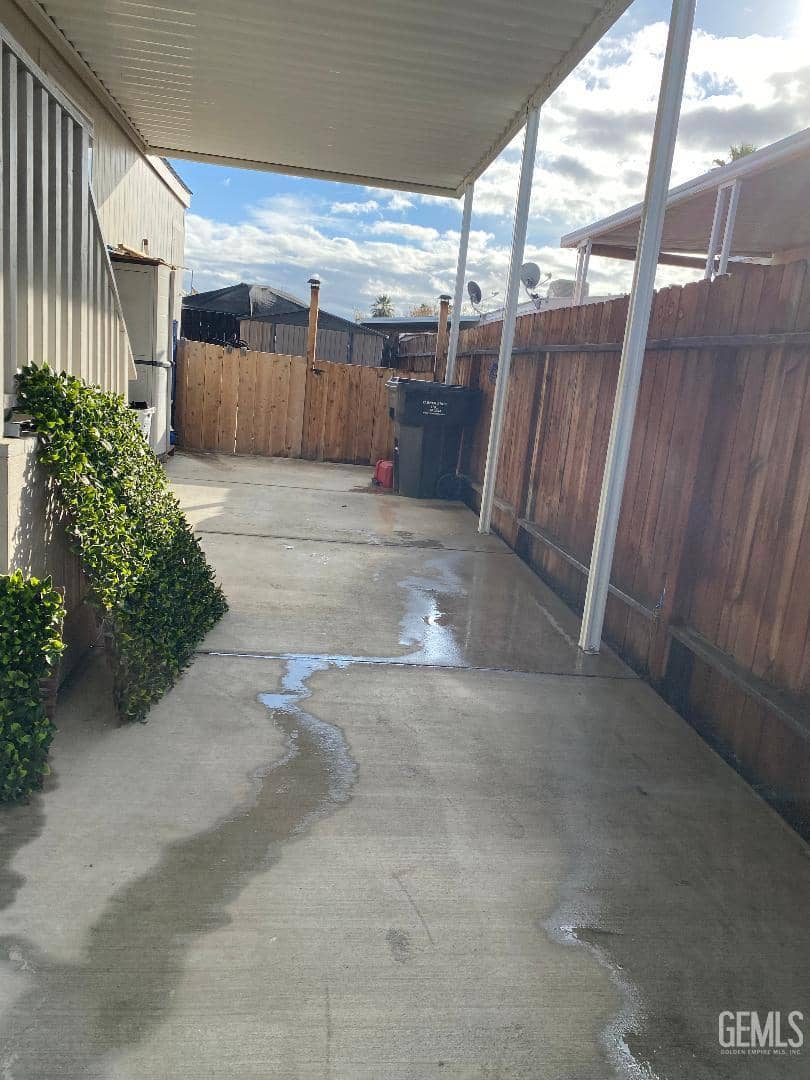 318 Nita Lane — photo 3