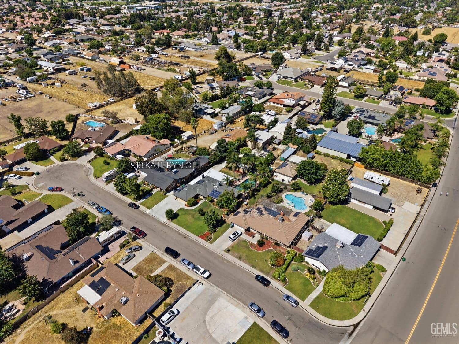 1913 Kathryn Court — photo 4