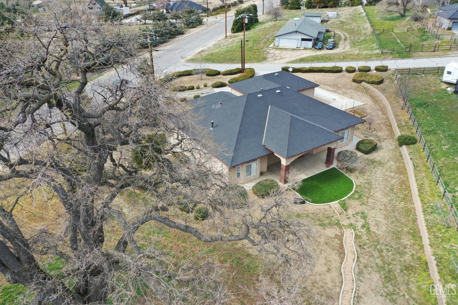 23780 Coyote Court — photo 3