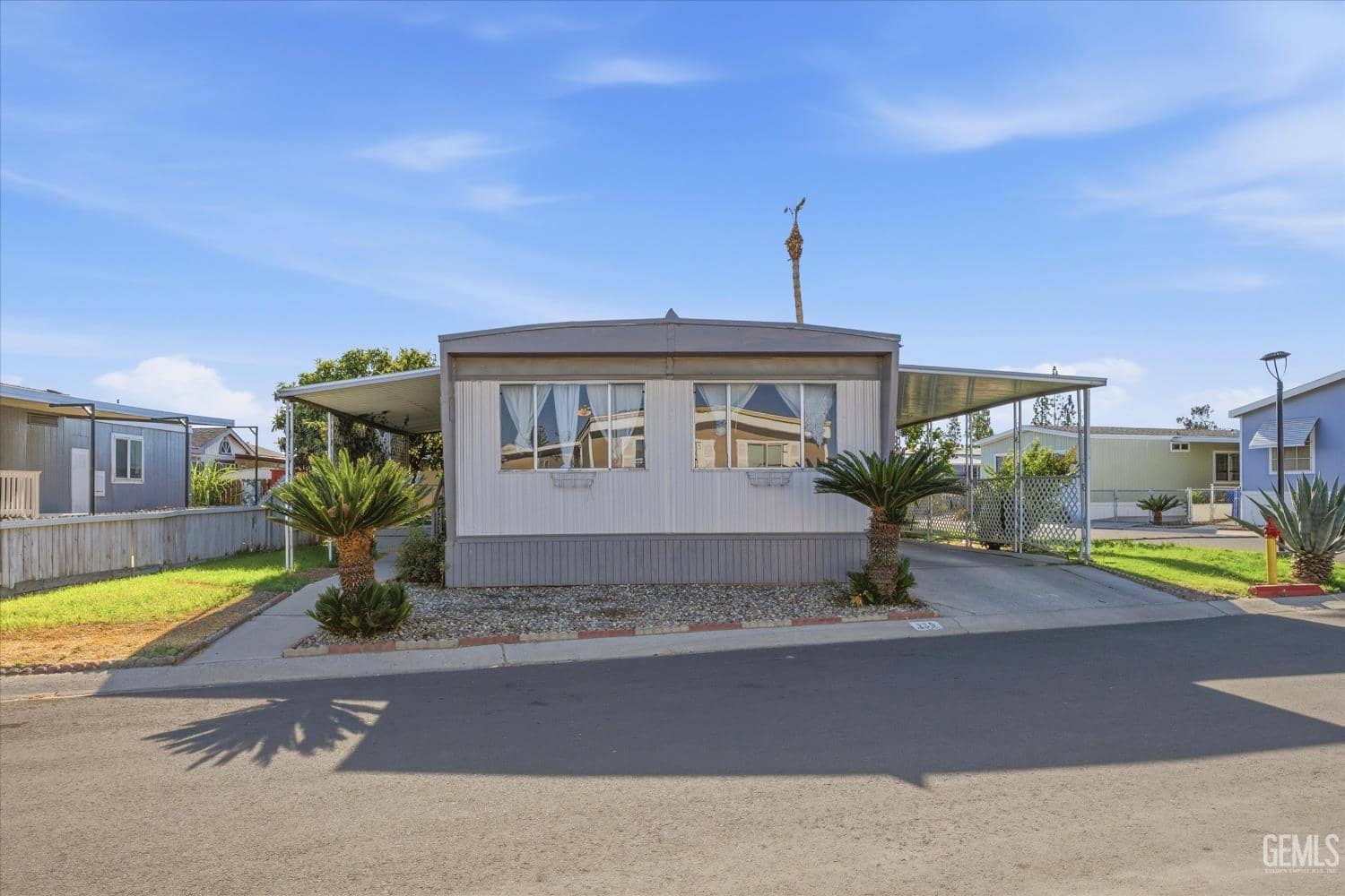 6601 Eucalyptus Drive — photo 3