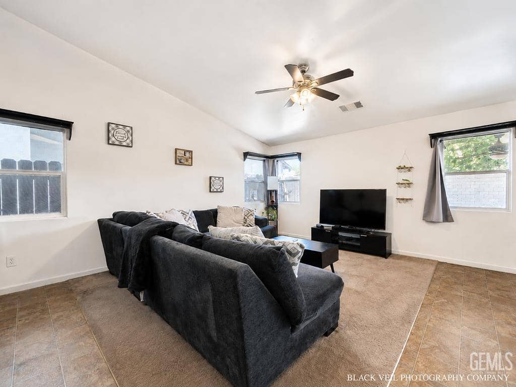 10018 Grand View Summit Drive — photo 5