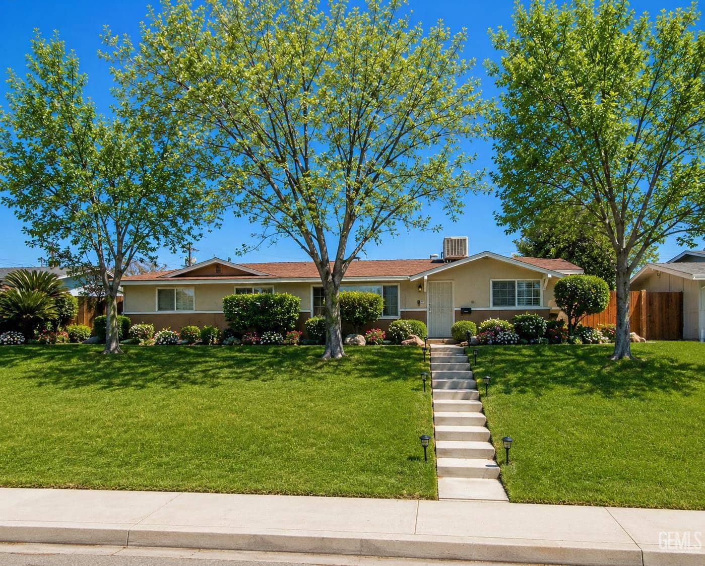 3109 Mount Vernon Avenue