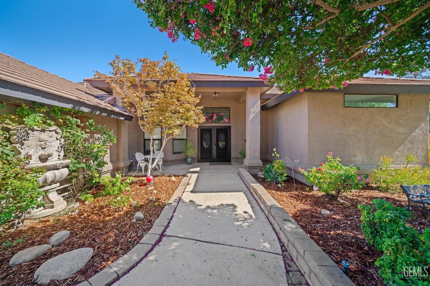 15502 Clarisse Street — photo 5