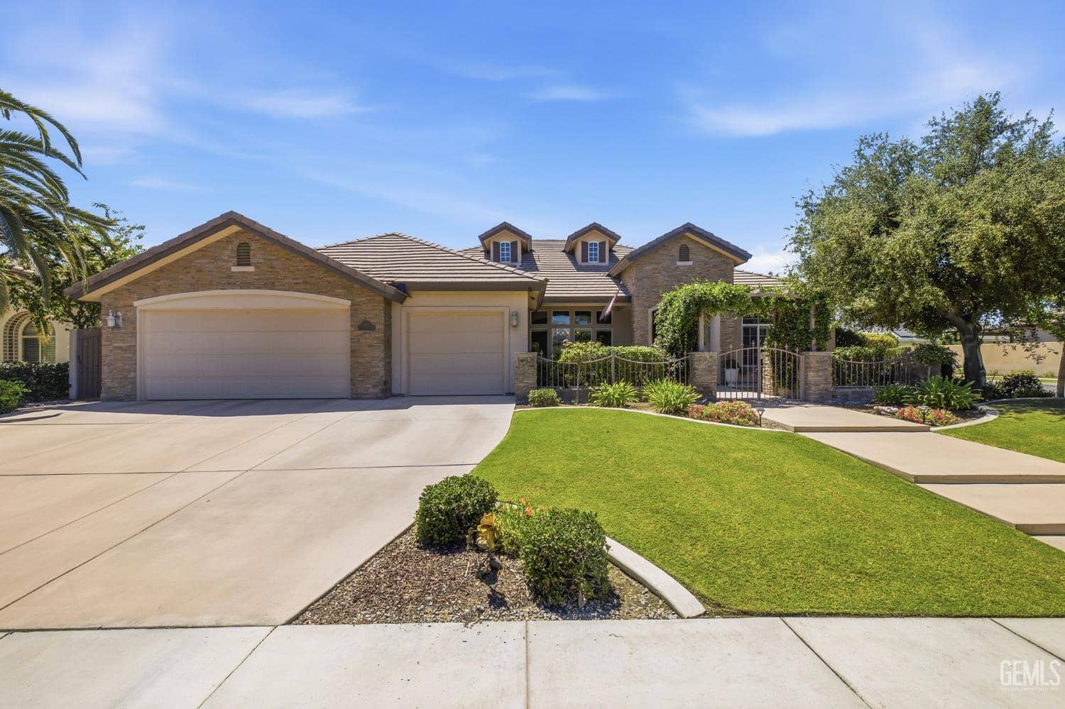 403 Stone Cross Drive — photo 6