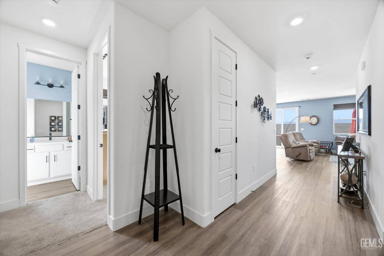 7903 Rock Port Avenue — photo 4