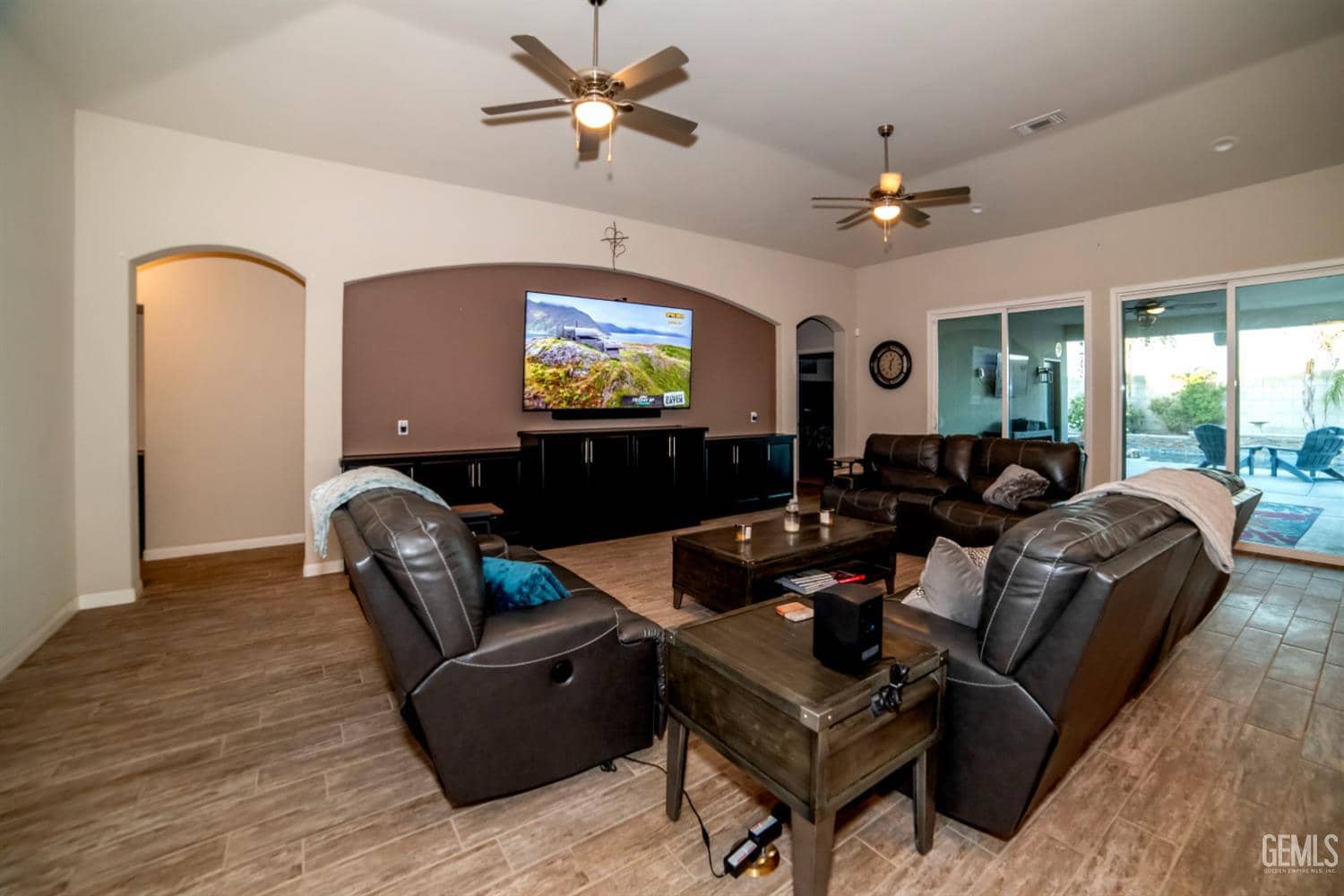 7102 Laredo Drive — photo 5