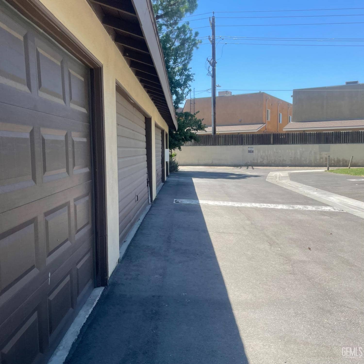 4800 Treanna Avenue — photo 4
