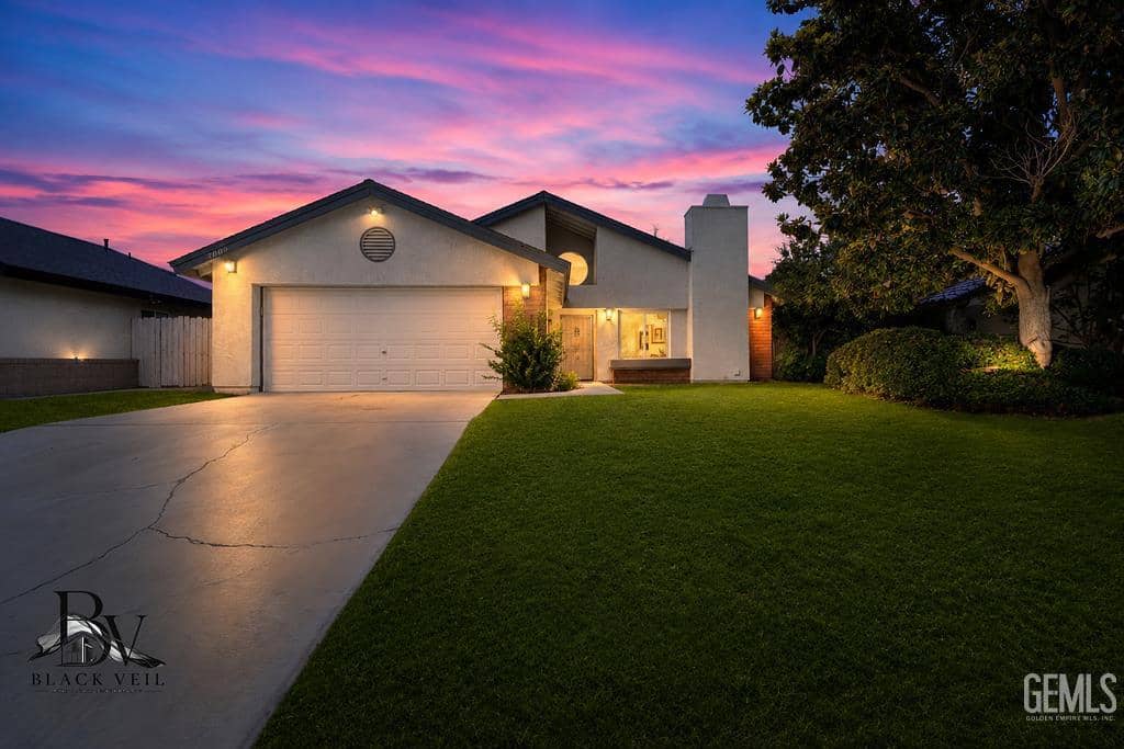 7005 Shelby Loop