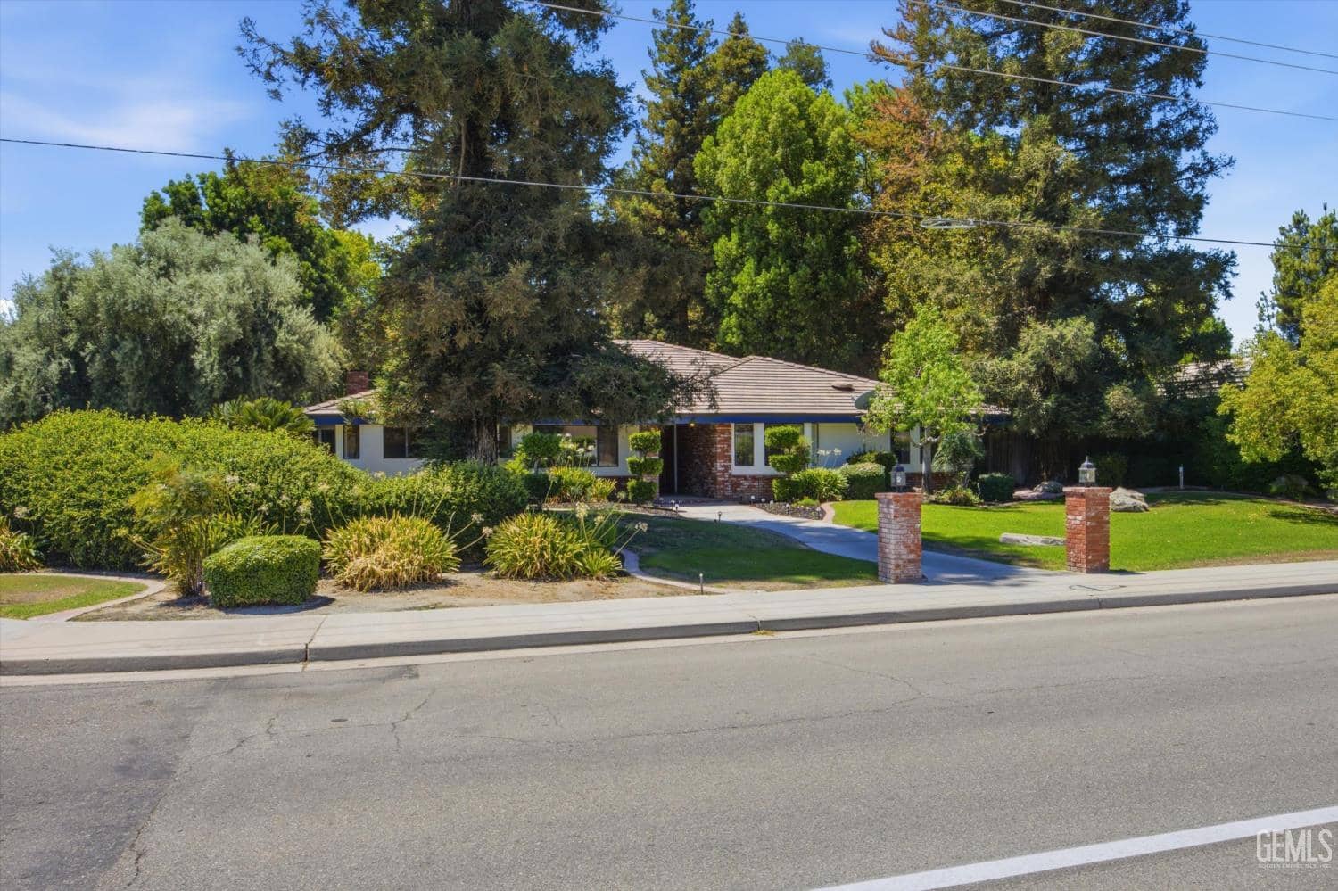 11701 Palm Avenue — photo 4