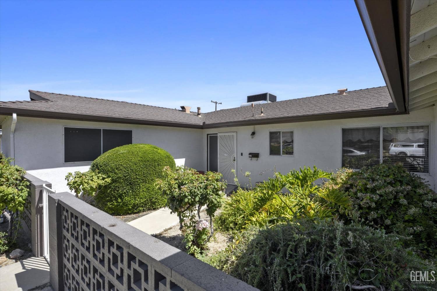 2807 Scott Place — photo 4