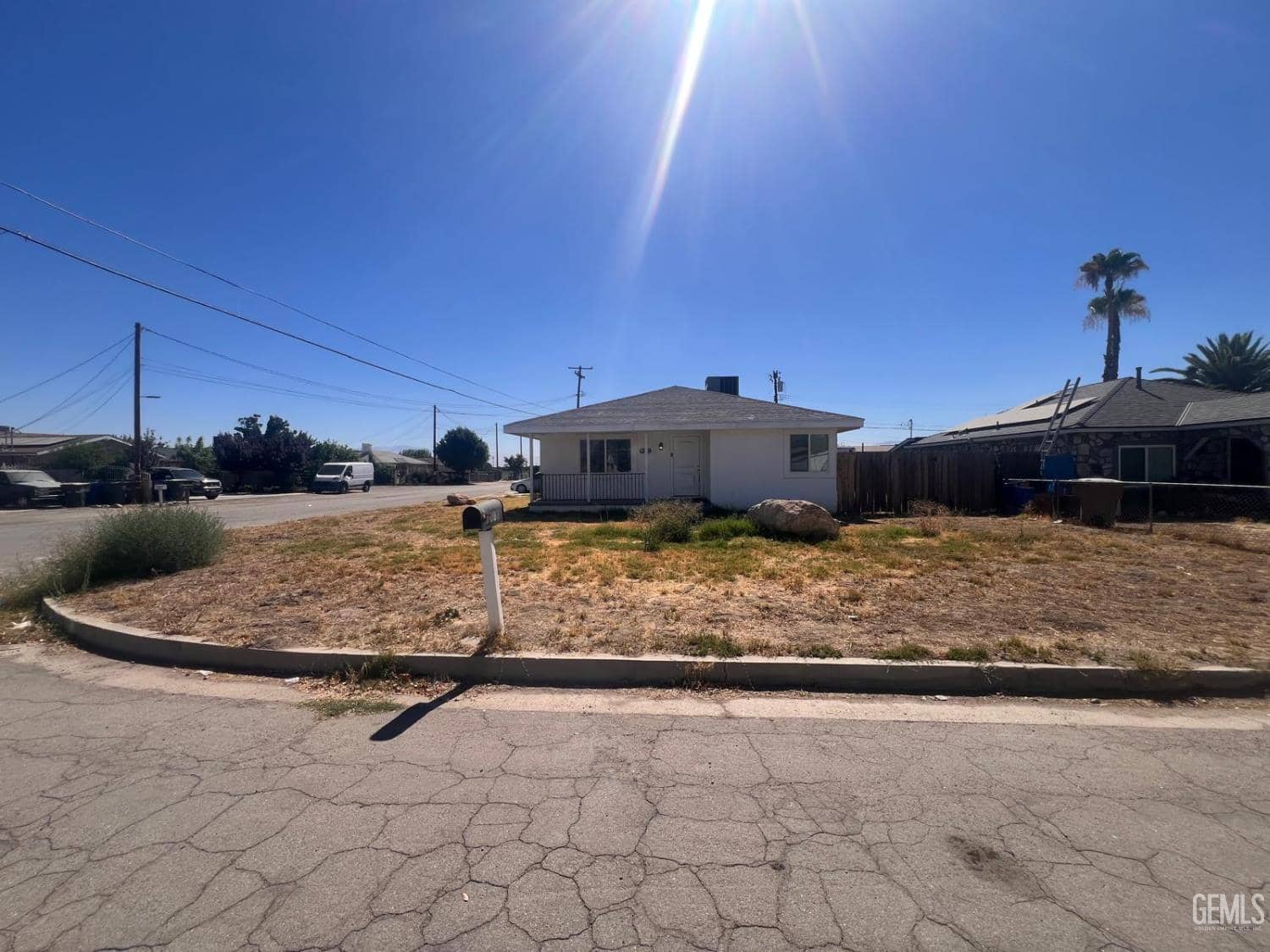 9302 Gladys Street — photo 3