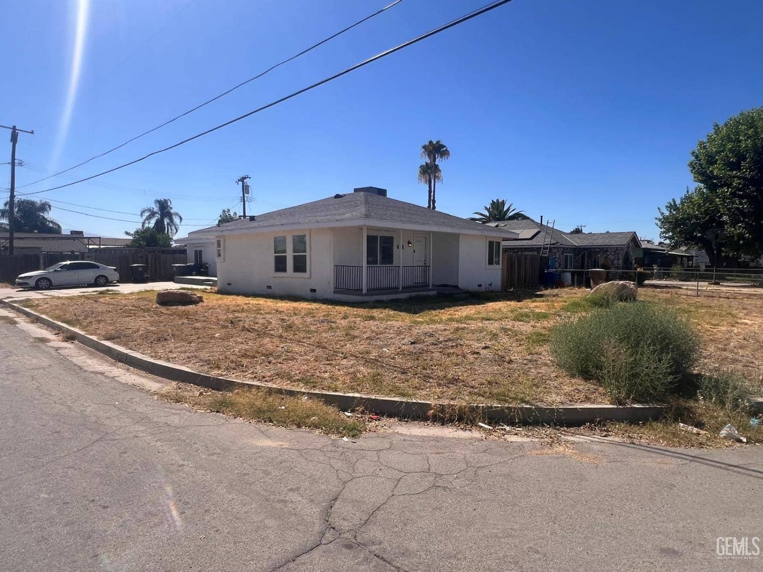 9302 Gladys Street — photo 4