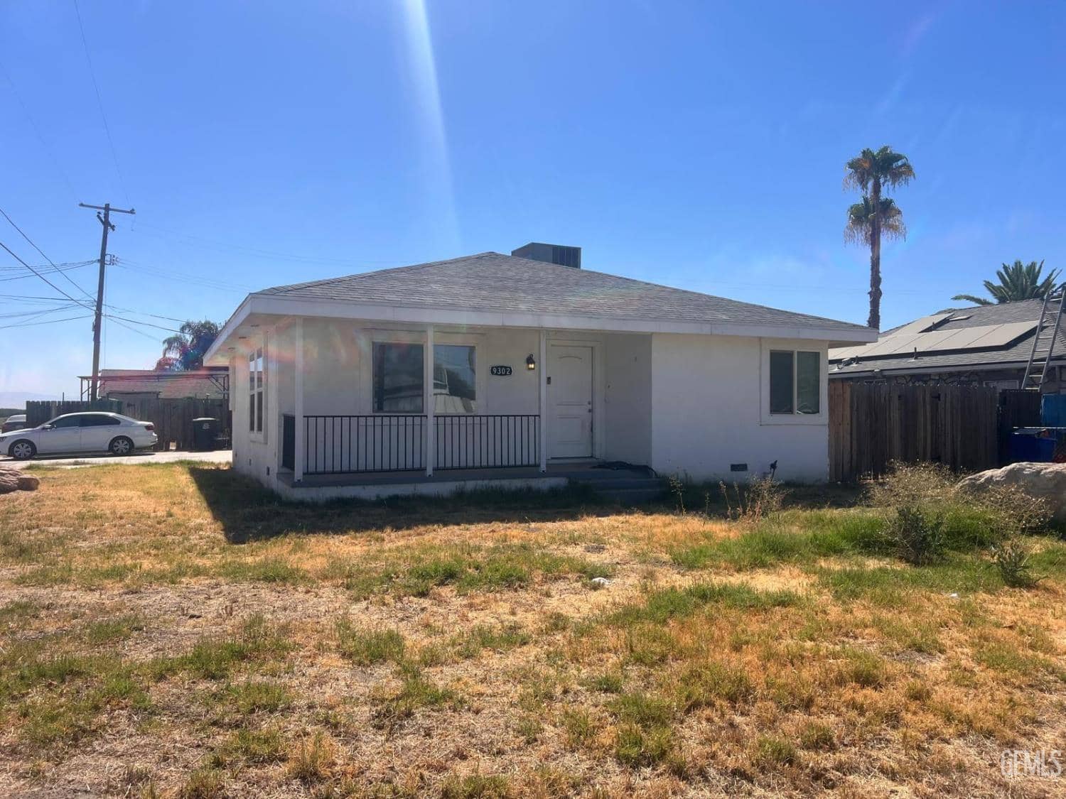 9302 Gladys Street — photo 2