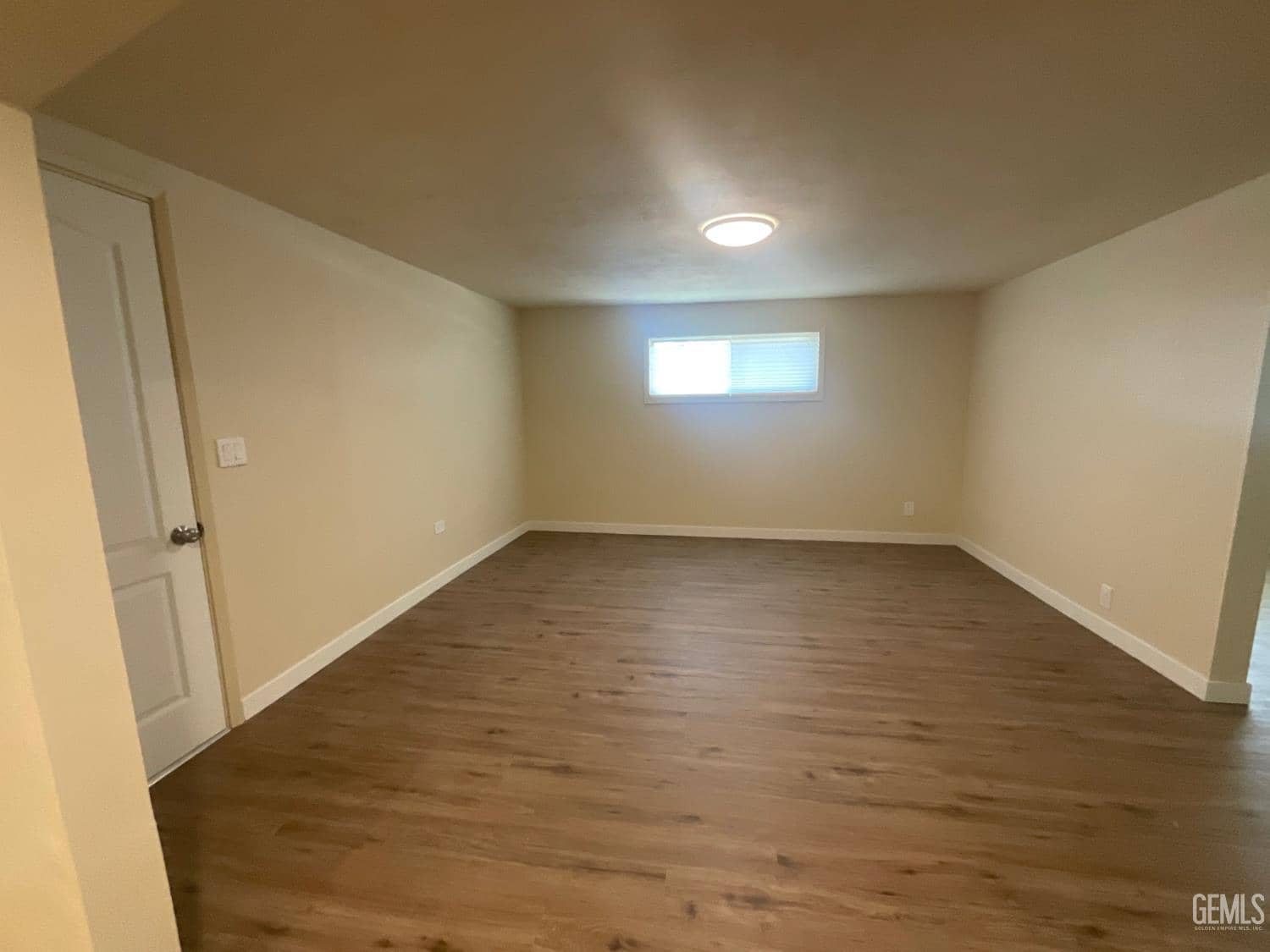 329 Sycamore Drive — photo 6