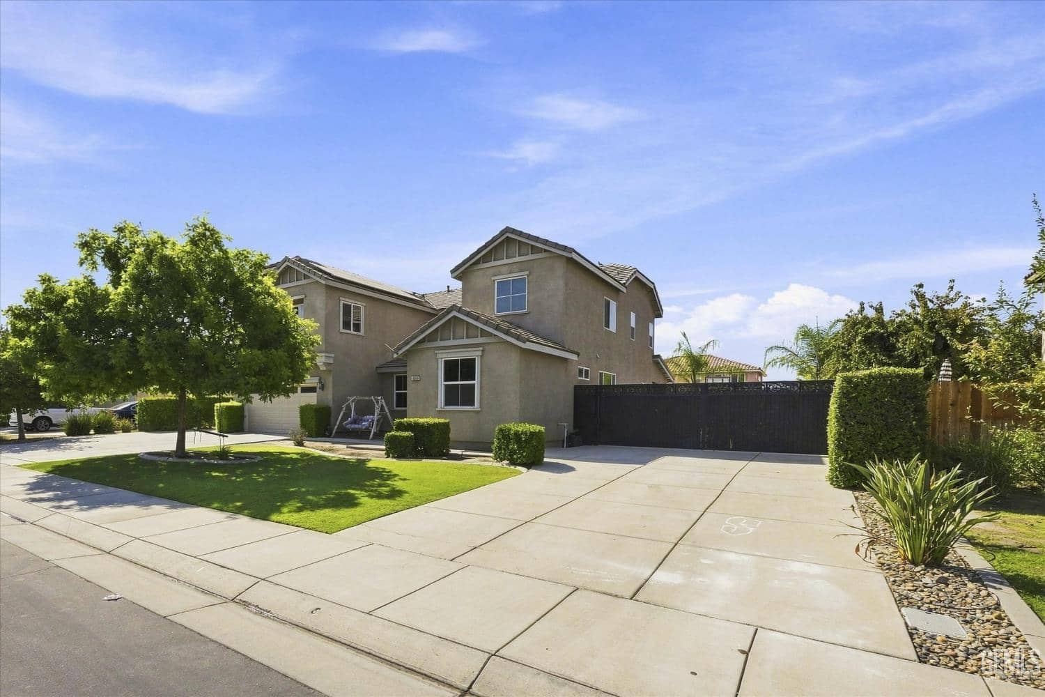 15939 La Strada Court — photo 3