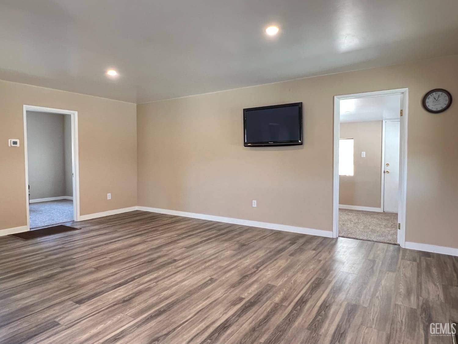 415 King Street — photo 5