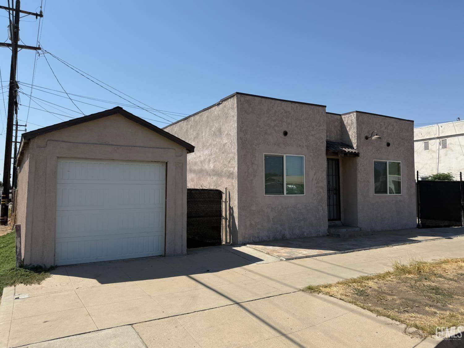 1218 Owens Street