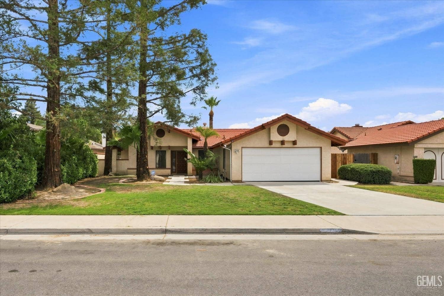 10105 Shadow Oak Way — photo 3
