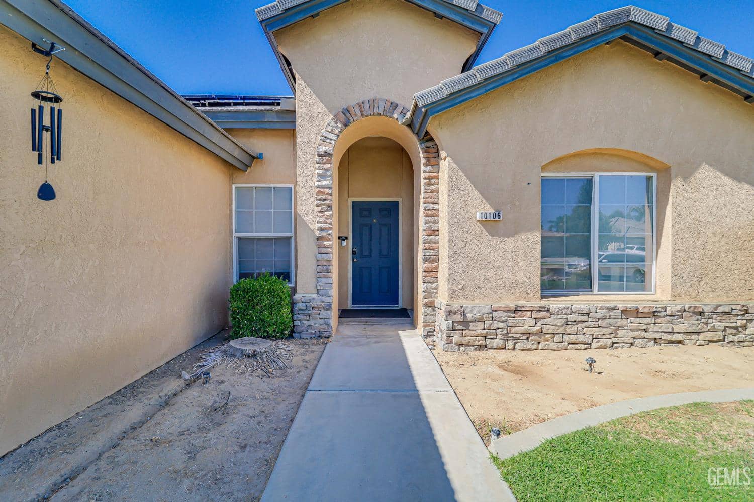 10106 Salerosa Court — photo 4