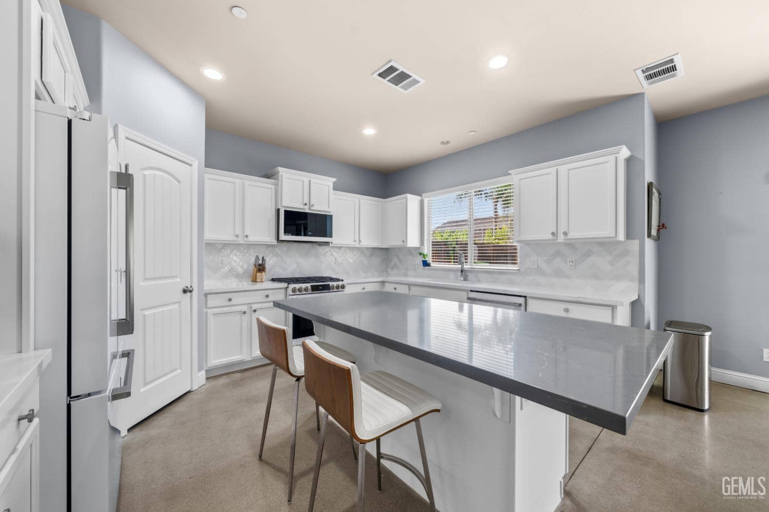 9307 Liberty Island Drive — photo 5