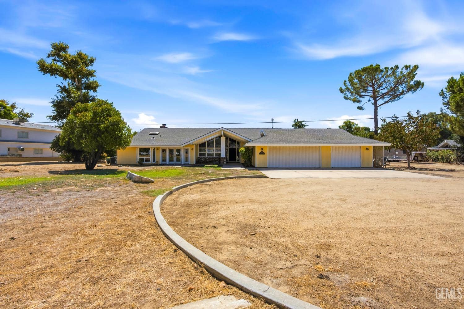 11901 Kern River Avenue — photo 2