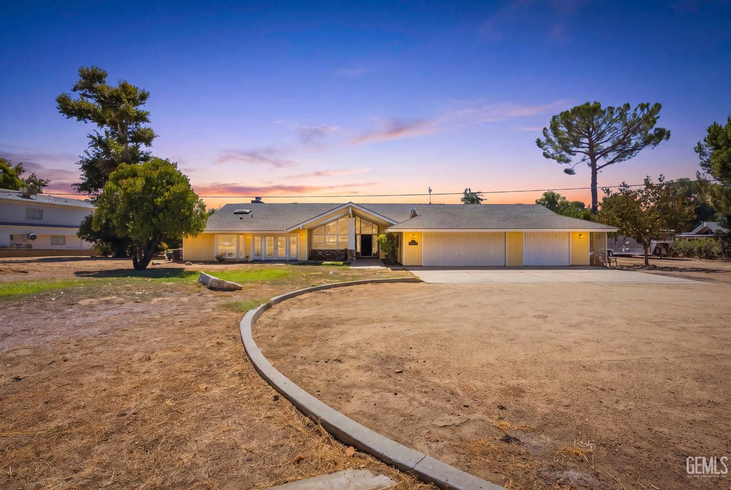 11901 Kern River Avenue — photo 1