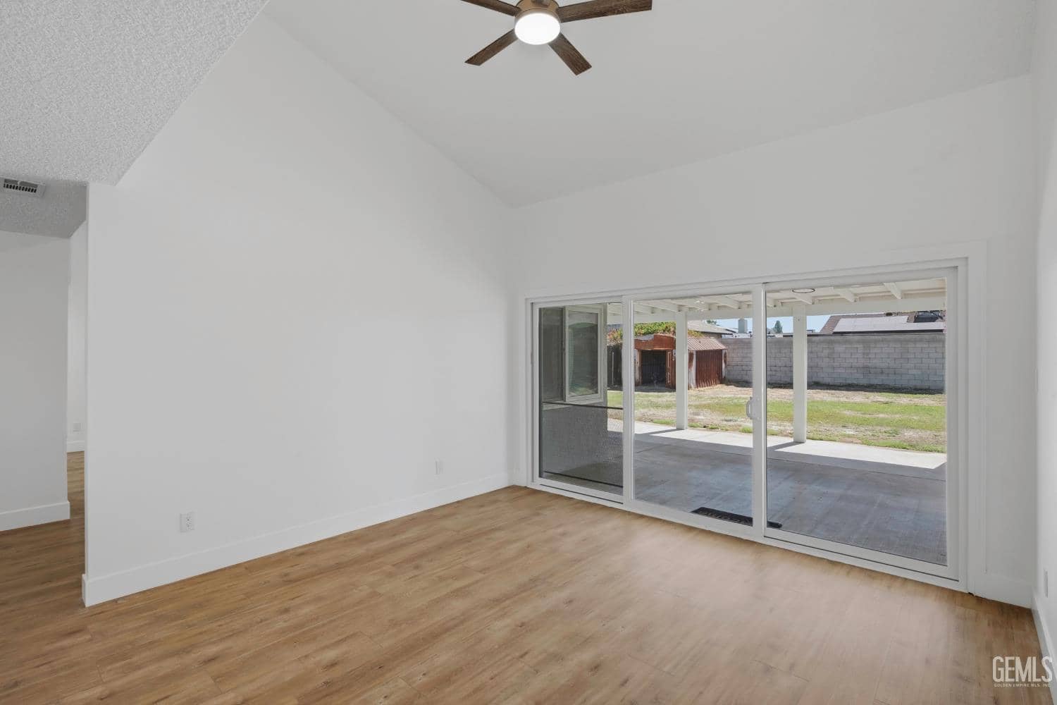 6200 Summerfield Drive — photo 3