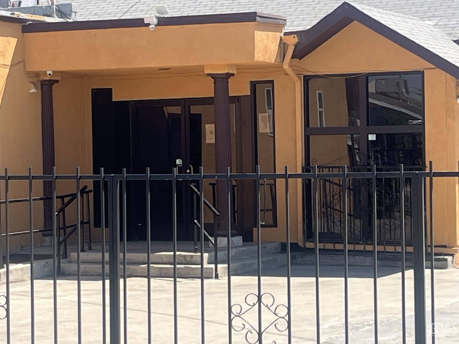 1223 Dolores Street — photo 3