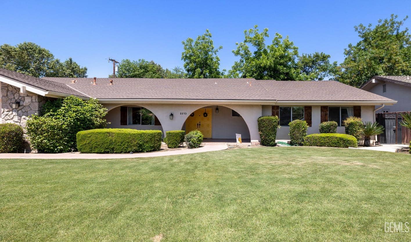 2513 Elm Street — photo 2