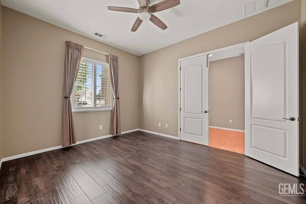 5704 Wisteria Valley Road — photo 6