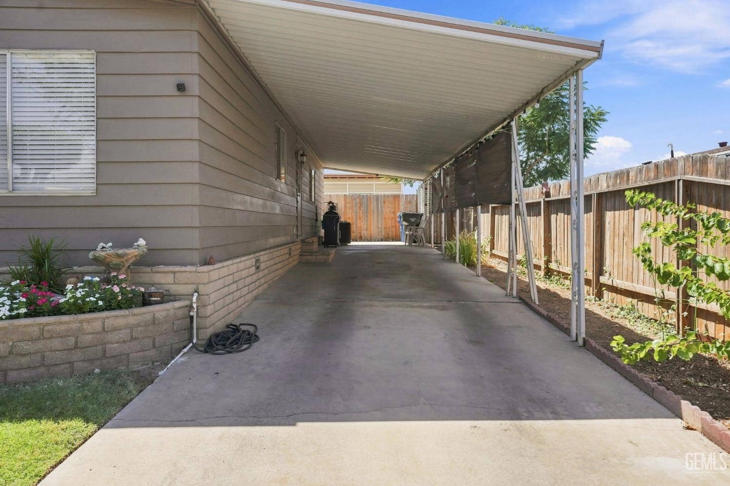 142 Set Lane — photo 5