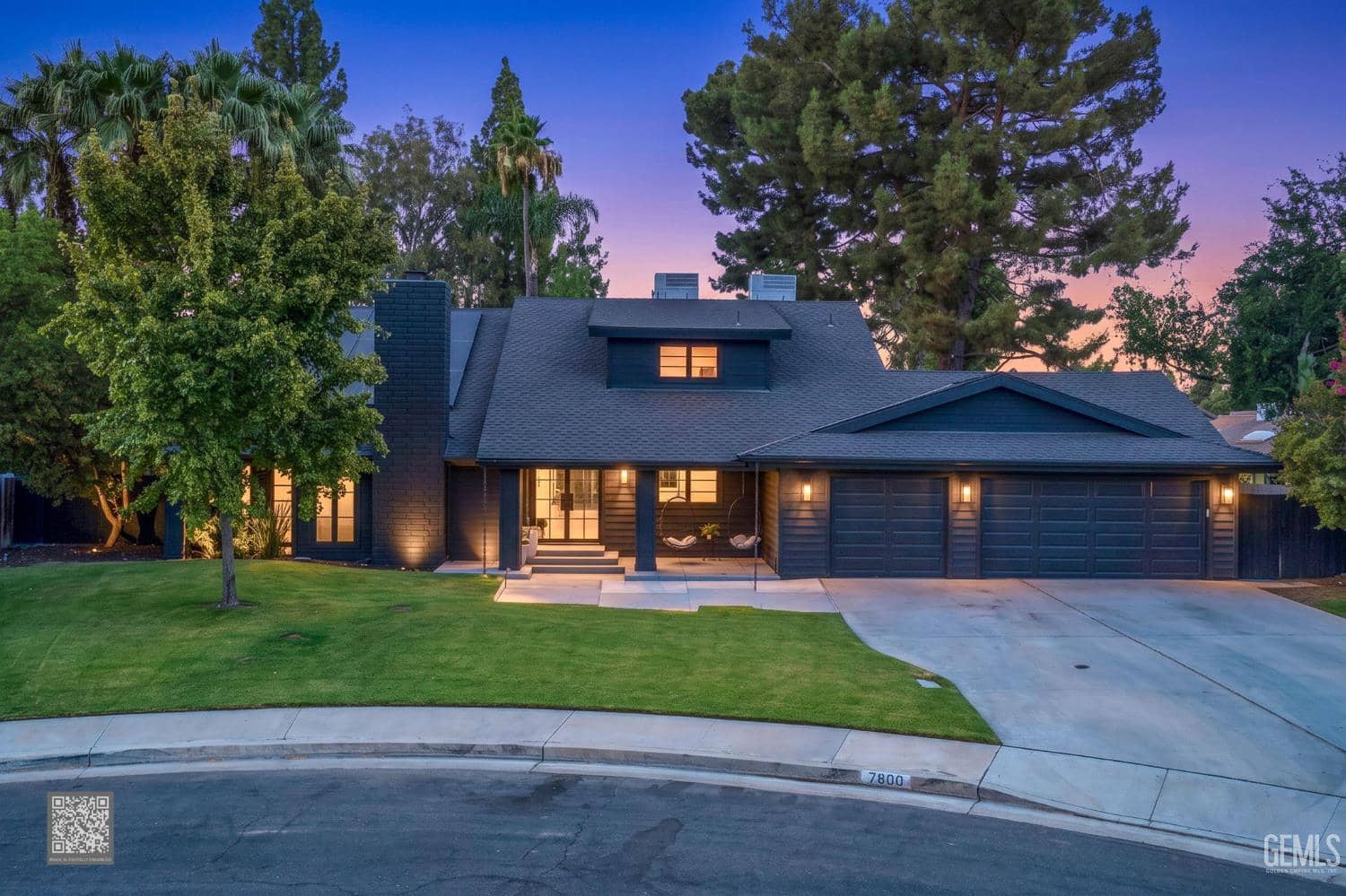 7800 De Colores Court