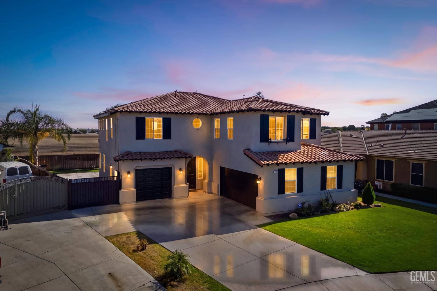 10109 Sharktooth Peak Drive