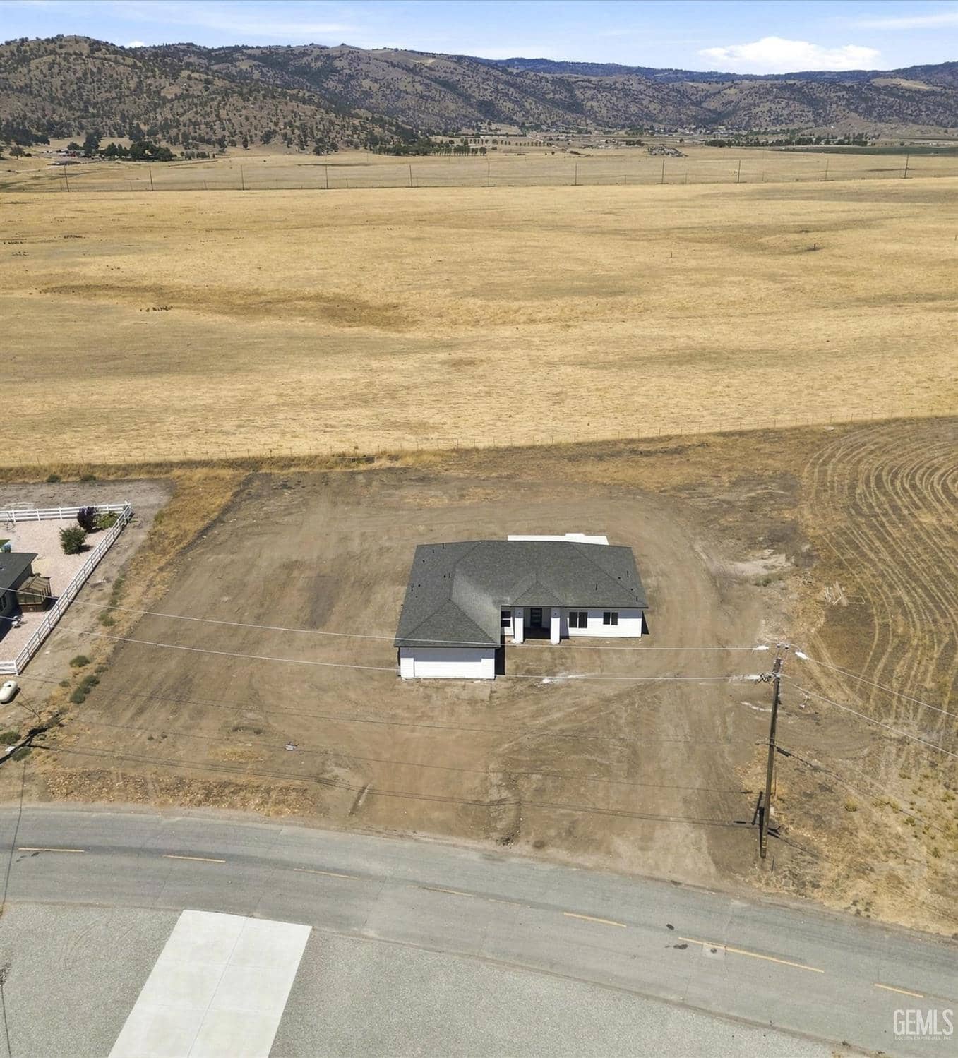 28181 Burning Tree Drive — photo 5