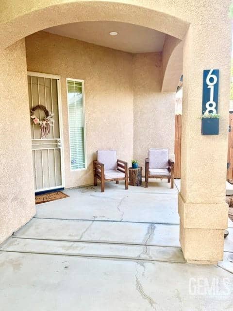 618 Mountain Mist Ct. — photo 4