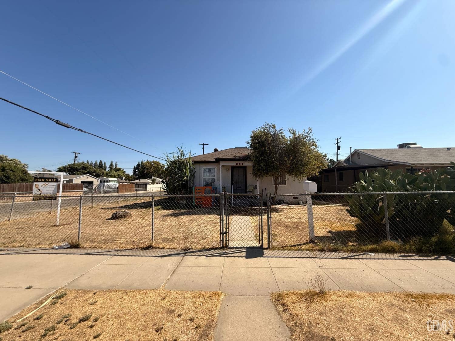 1001 Wilson Avenue — photo 2