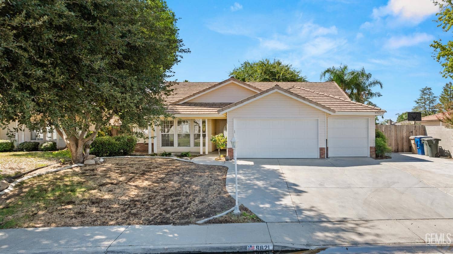 9821 Blackfoot Drive — photo 2