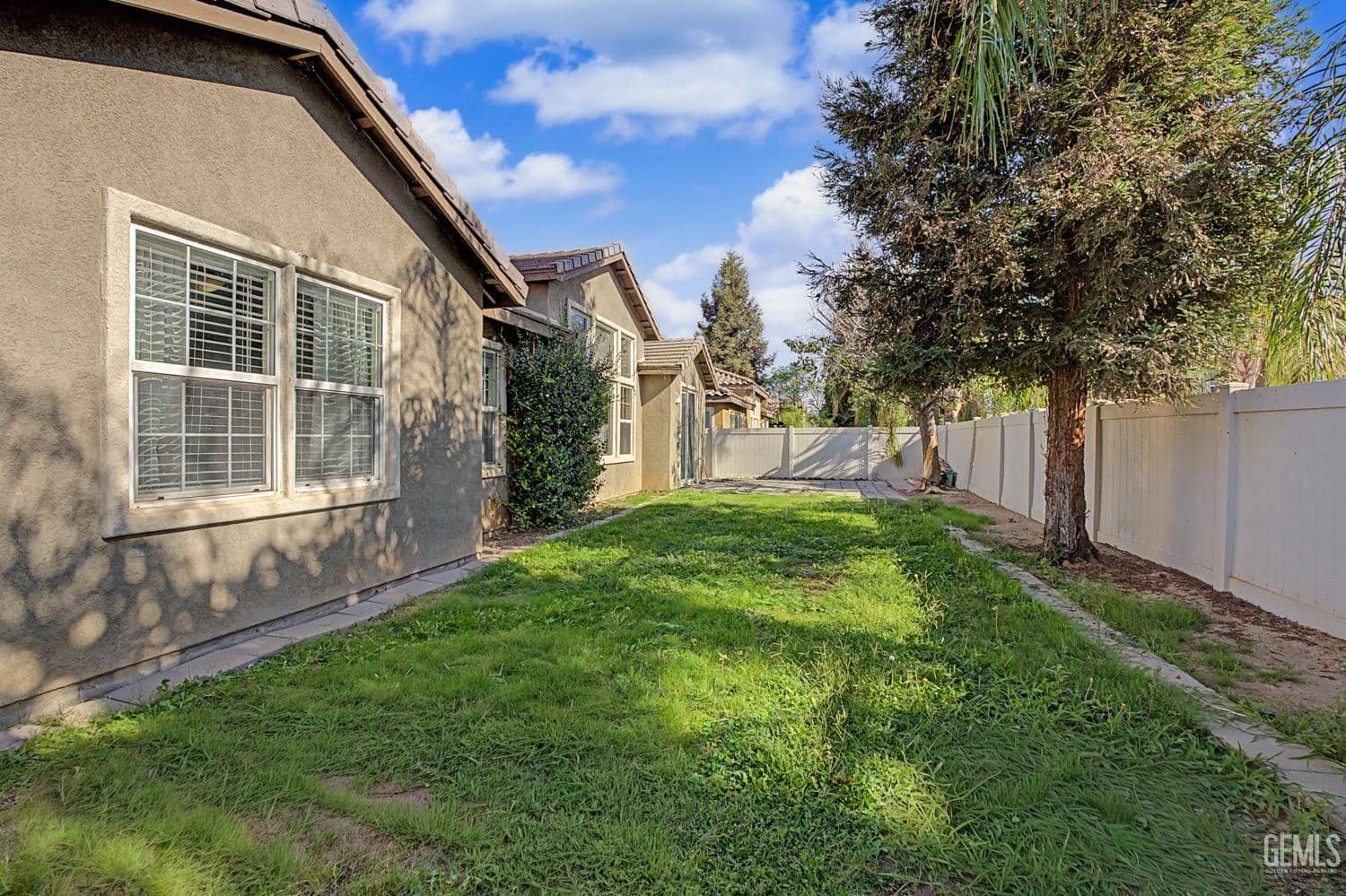 5523 Segovia Way — photo 6