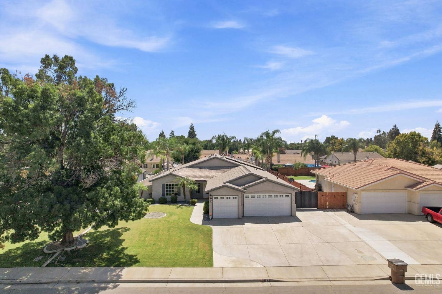5609 Lombardy Court — photo 4