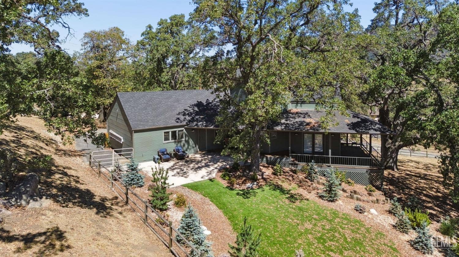 30880 Pinedale Drive — photo 2