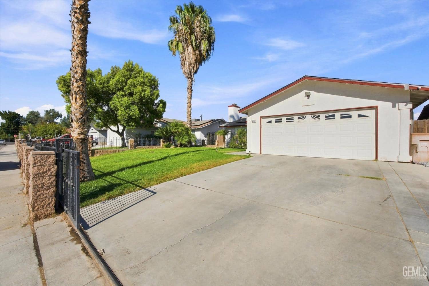 6516 Tiburon Street — photo 4