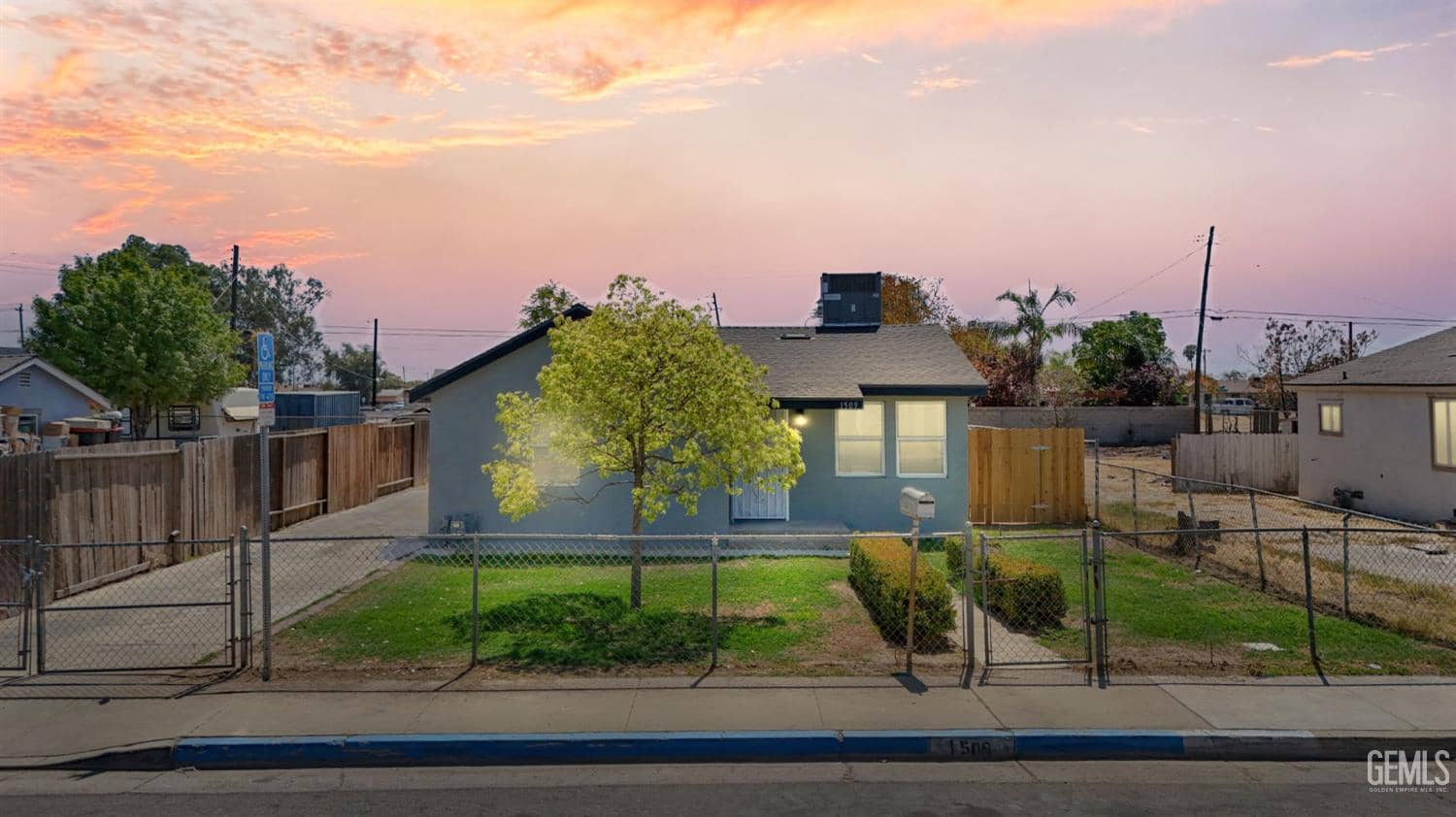 1509 Murdock Street