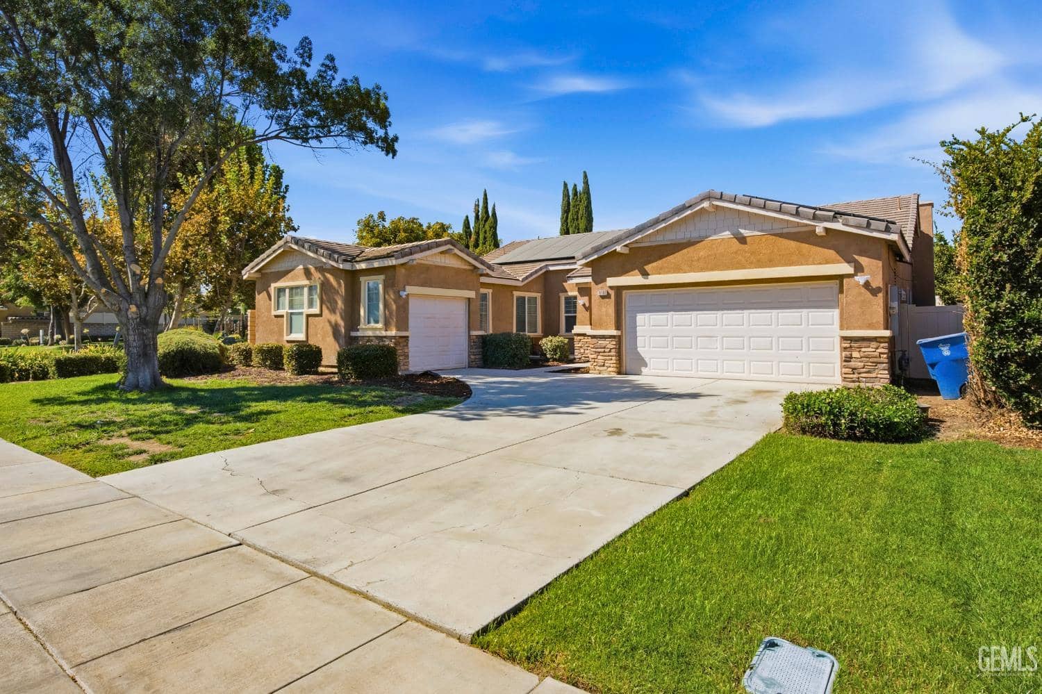 10108 Titanium Street — photo 3