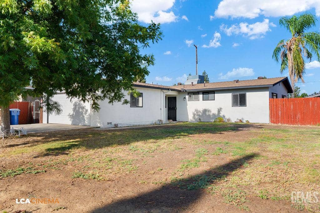 604 Teakwood Drive — photo 2