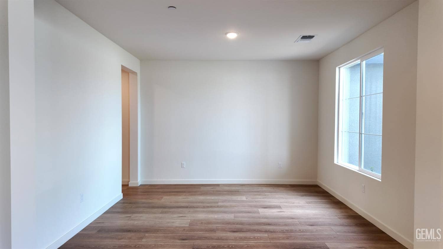 14661 Alpenglow Street — photo 3