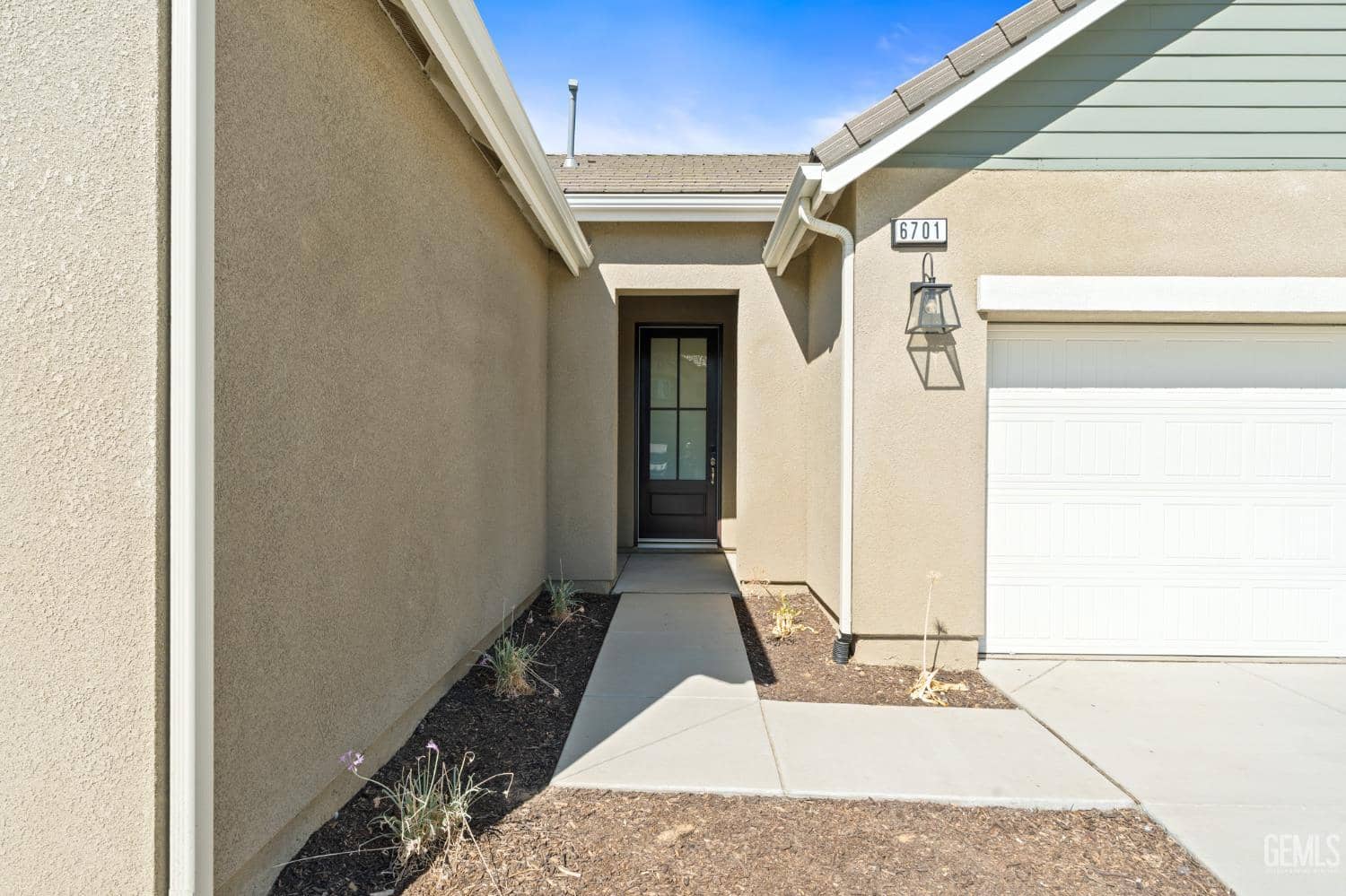 6724 Cedar Post Drive — photo 3