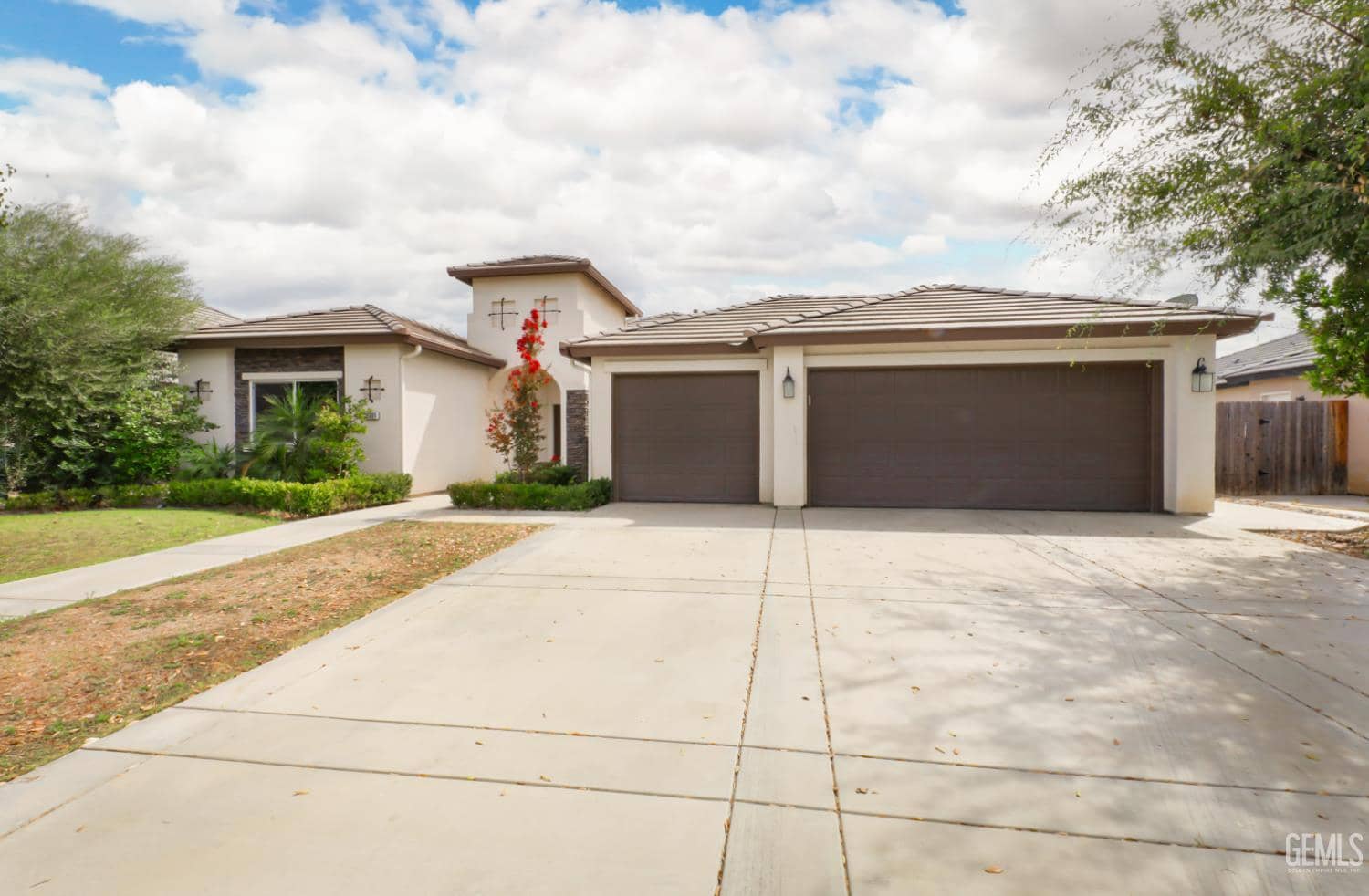 15001 Cotton Blossom Avenue — photo 5